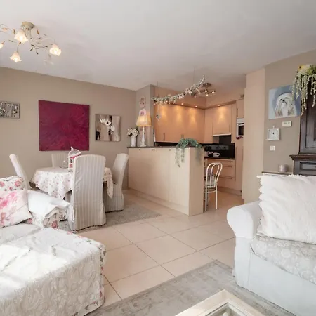 Apartment De Tulp - Romantic By Interhome De Haan